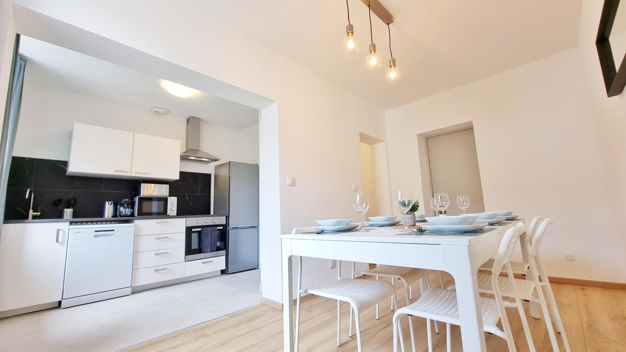 Le Triplex - 5 Chambres - 10 Pers- Fibre - Relax Bnb Mulhouse Buitenkant foto